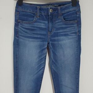 𝅺american Eagle super stretch 28x32 size 4 jeggings